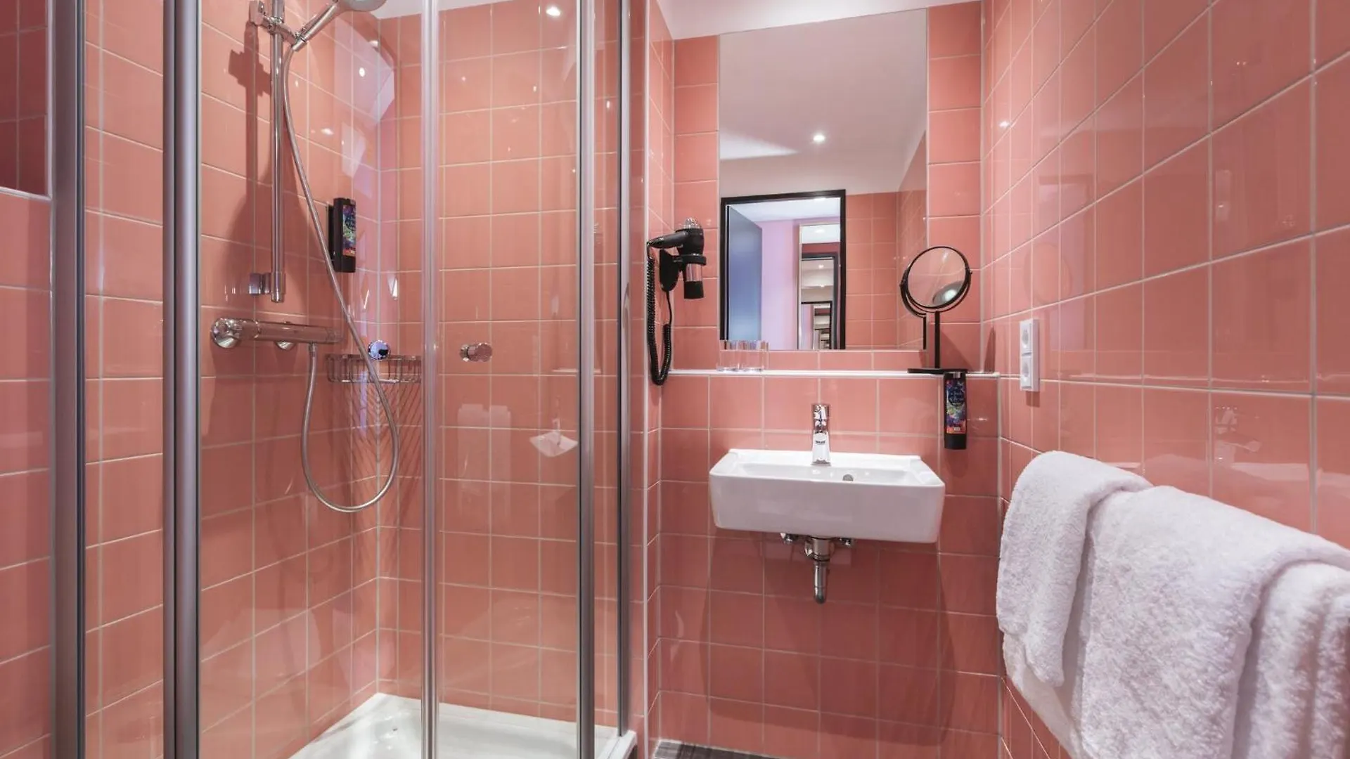 Holiday Inn - The Niu, Loco Munich North By Ihg 3*,