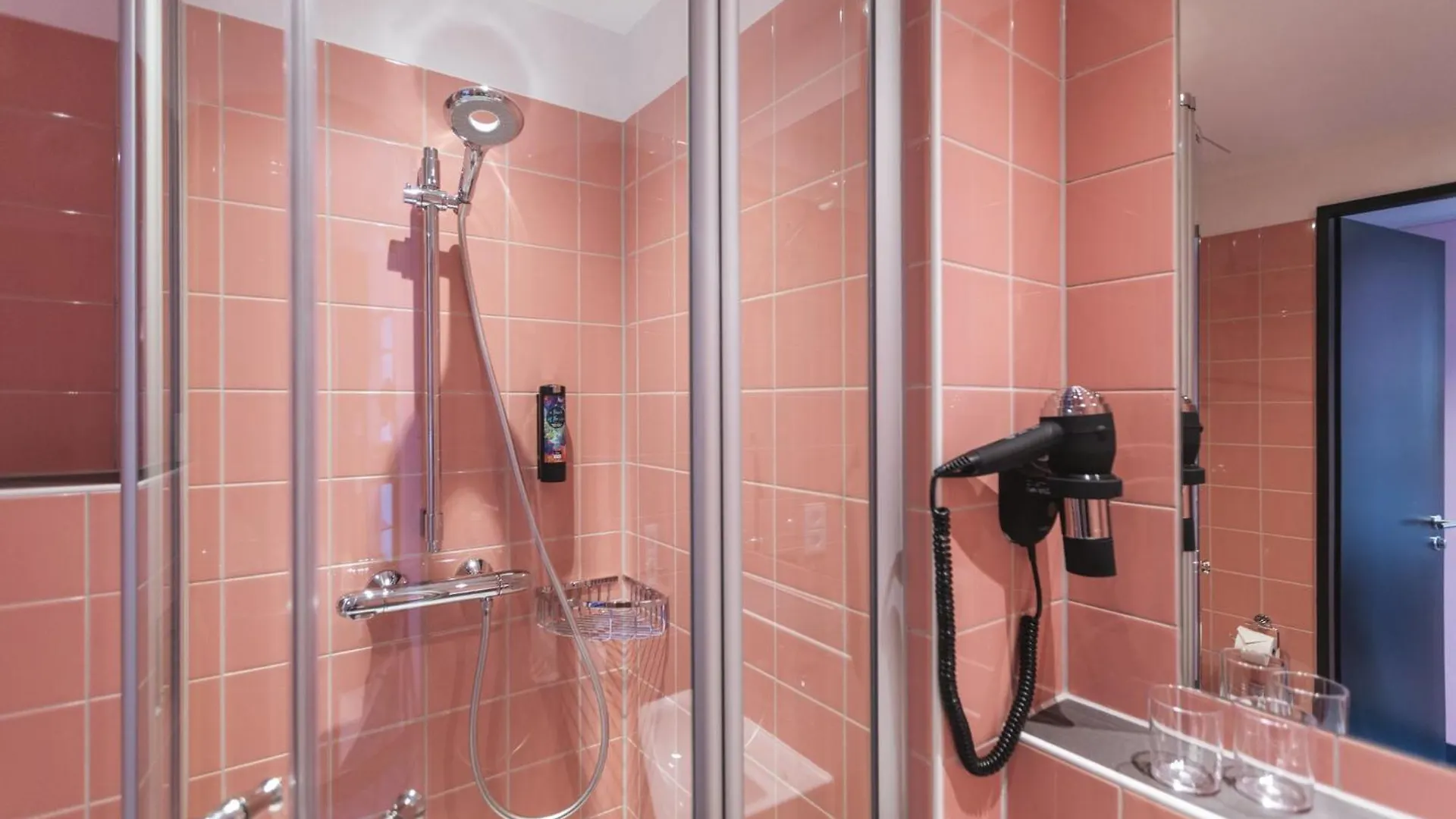 Holiday Inn - The Niu, Loco Munich North By Ihg